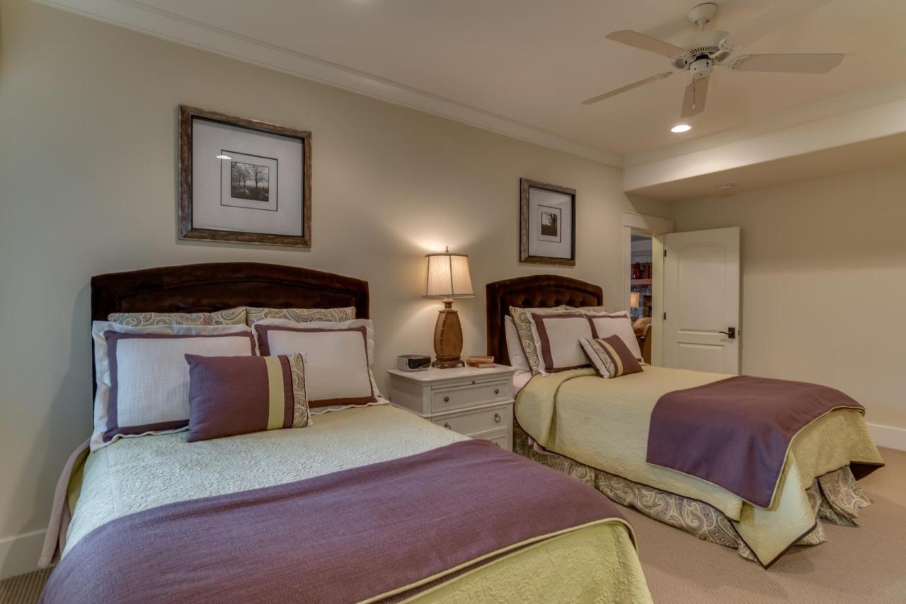 Hawks View With Fireplace Pet Friendly
