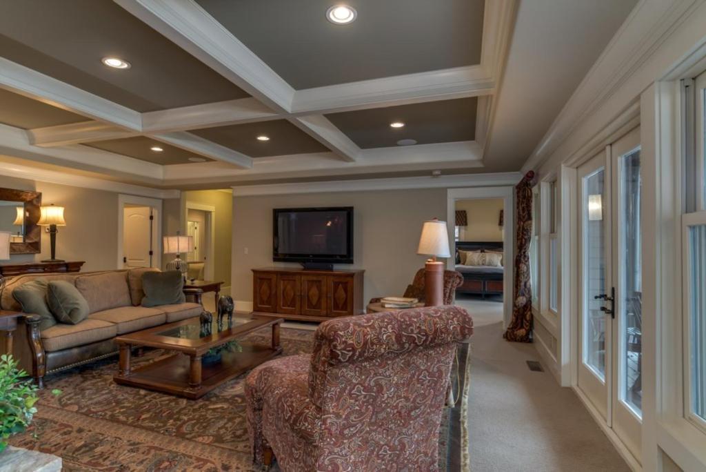 Hawks View With Fireplace Pet Friendly